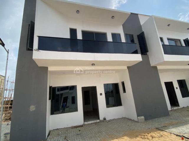Detached house for sale in Eti Osa, Abuja