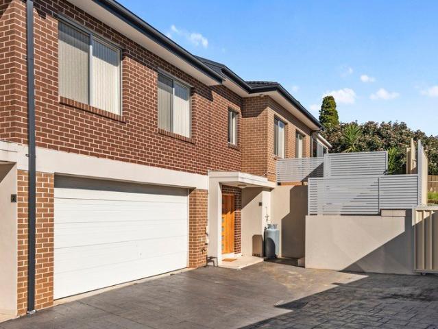 Townhouse for rent in Castle Hill, Sydney