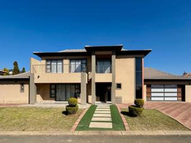 House for sale in Waterkloof, Gauteng