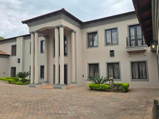 House for rent in Waterkloof, Gauteng