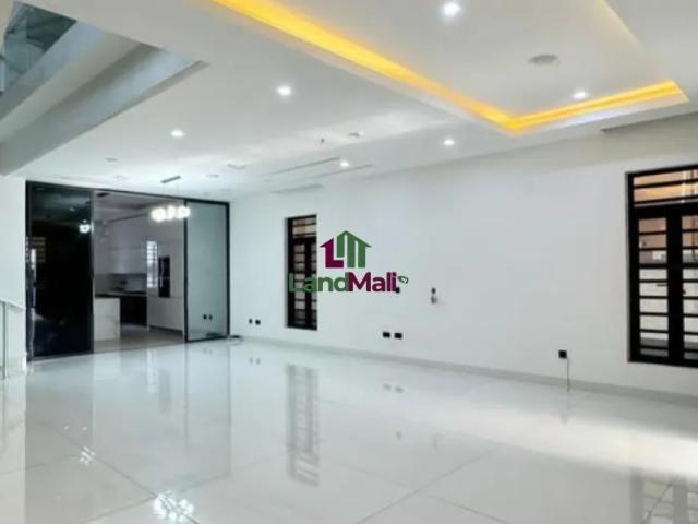 Property for sale in Eti Osa, Abuja