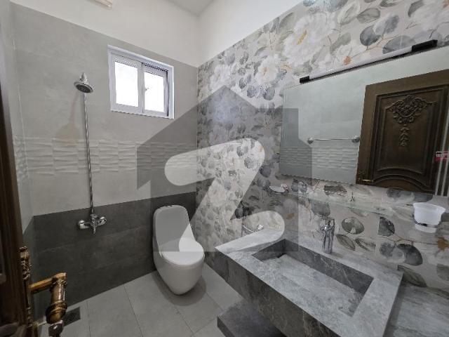 House for sale in تحصیل پشاور شہر, پشاور ڈویژن
