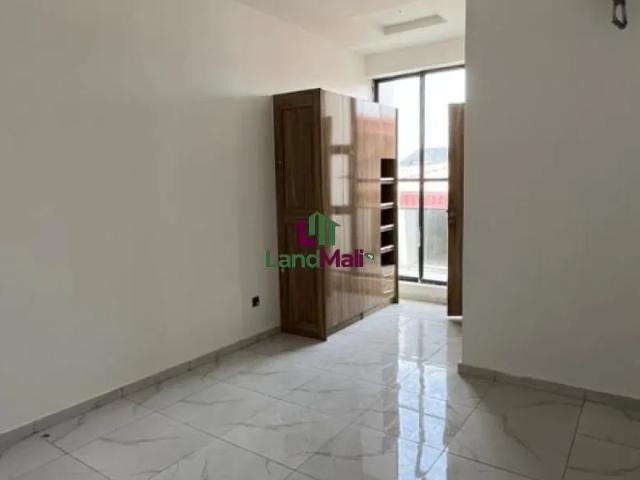 Property for sale in Eti Osa, Abuja