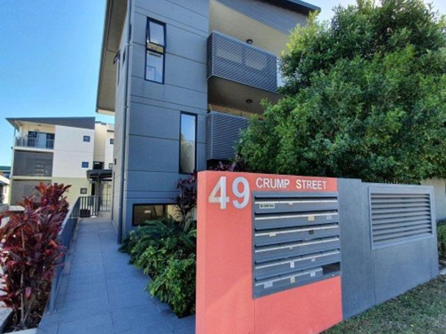 Apartment for rent in Holland Park West, Greater Brisbane