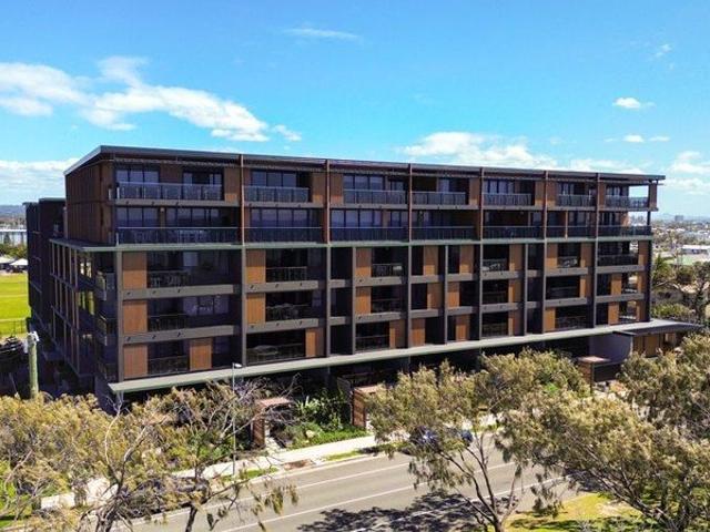 Apartment for sale in Kings Creek, Queensland