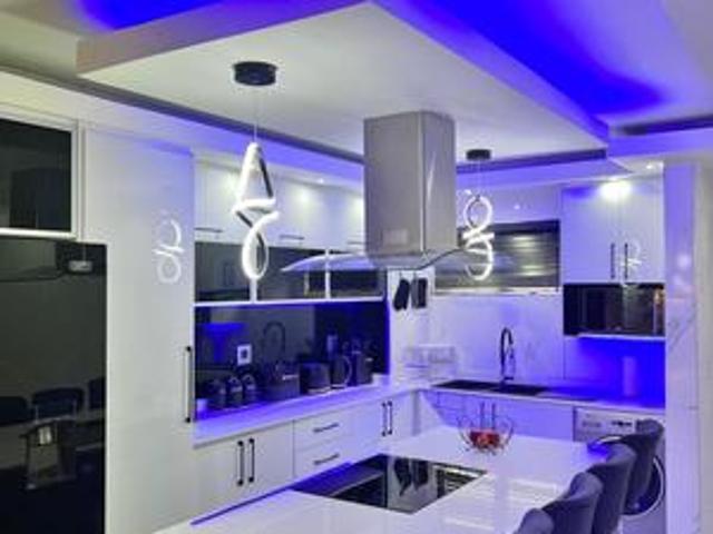 Apartment for sale in Escombe, Queensburgh