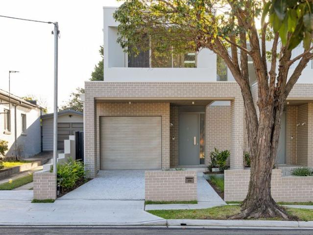Duplex for sale in Sydney, New South Wales
