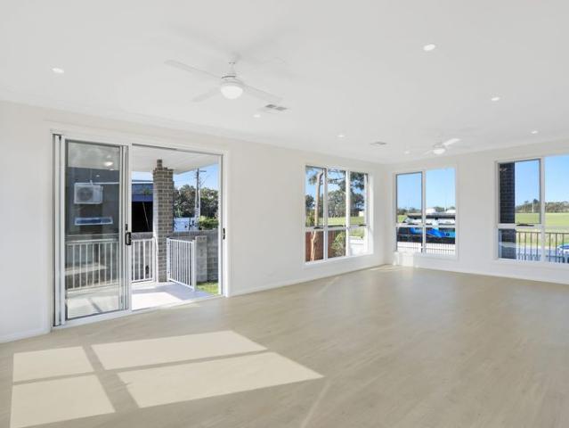 House for rent in Fairy Meadow, Wollongong City Council