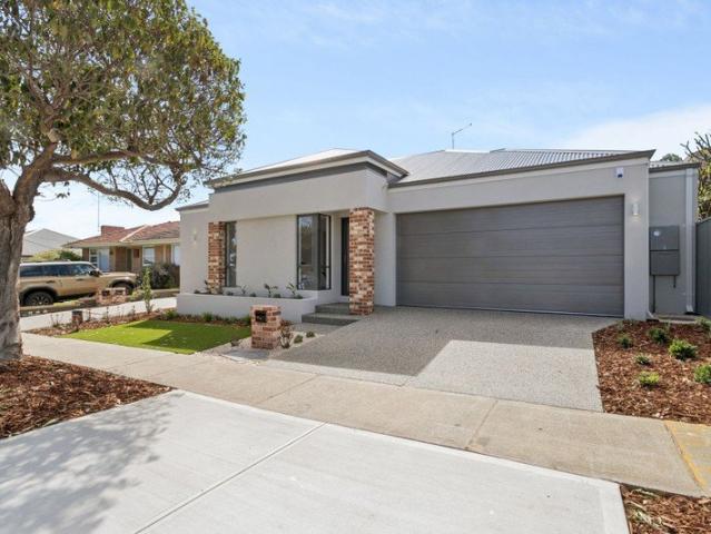 Villa for sale in Stirling, Western Australia