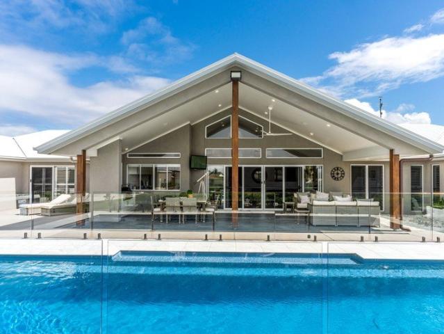 House for sale in River Heads