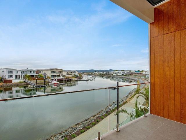 Townhouse for rent in Fernbrook, Queensland
