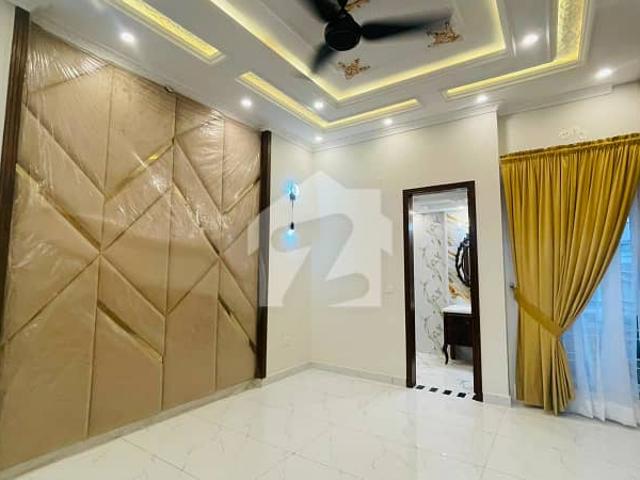 House for sale in لاہور, لاہور ڈویژن
