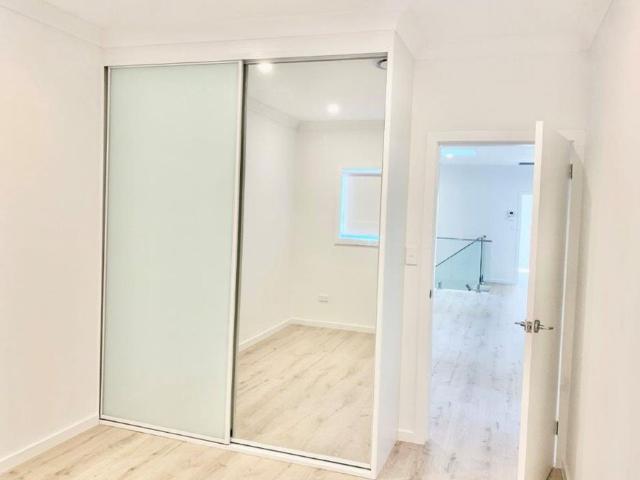 Granny Flat for rent in Sydney, New South Wales