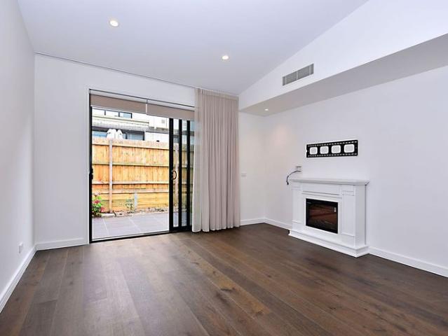 Townhouse for rent in Camerons Creek, Victoria