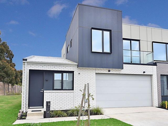 Townhouse for rent in Camerons Creek, Victoria