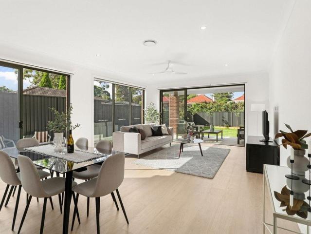 Duplex for rent in Sydney, New South Wales