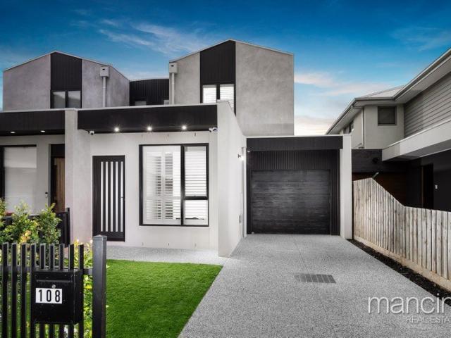 Townhouse for sale in Altona North, Melbourne