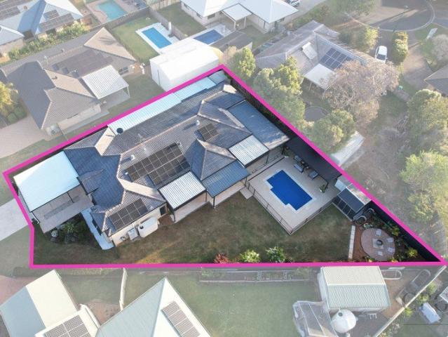 House for sale in Bellmere, Greater Brisbane