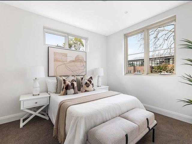 Townhouse for rent in Upper North Shore, Sydney