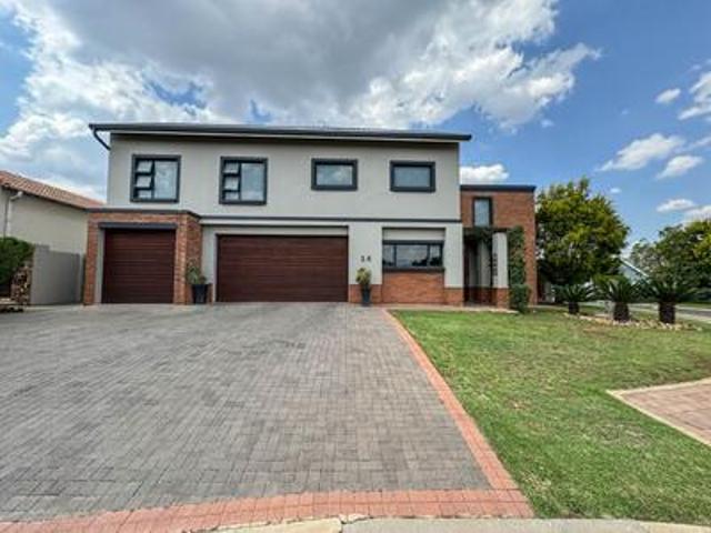 House for sale in Midlands Estate, City of Ekurhuleni Metropolitan Municipality