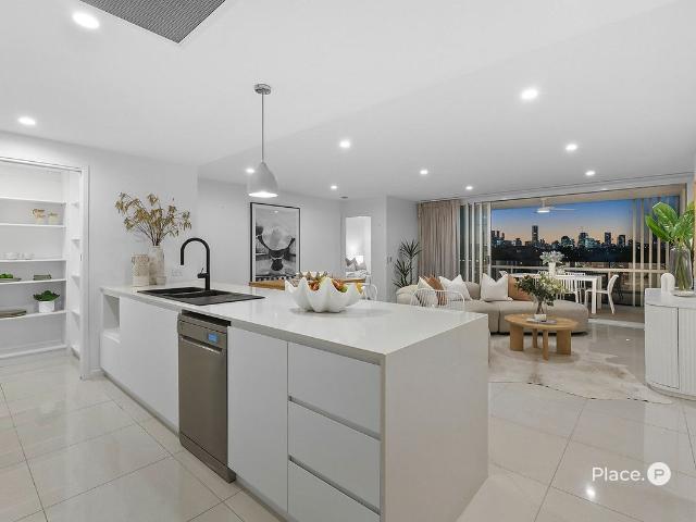 Apartment for sale in Toombul, Queensland