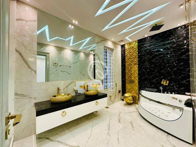 House for sale in Bahria Town Phase 4, Islamabad Capital Territory