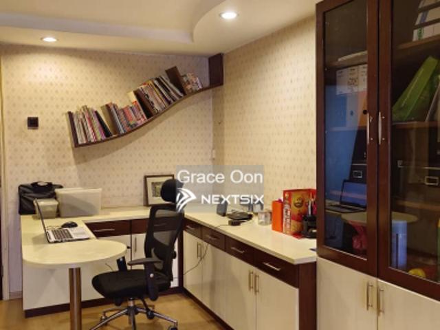 Residential House for sale in Country Heights Damansara, Kuala Lumpur