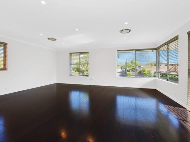 Duplex for rent in Sydney, New South Wales