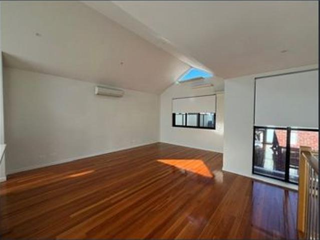 Townhouse for rent in Camerons Creek, Victoria