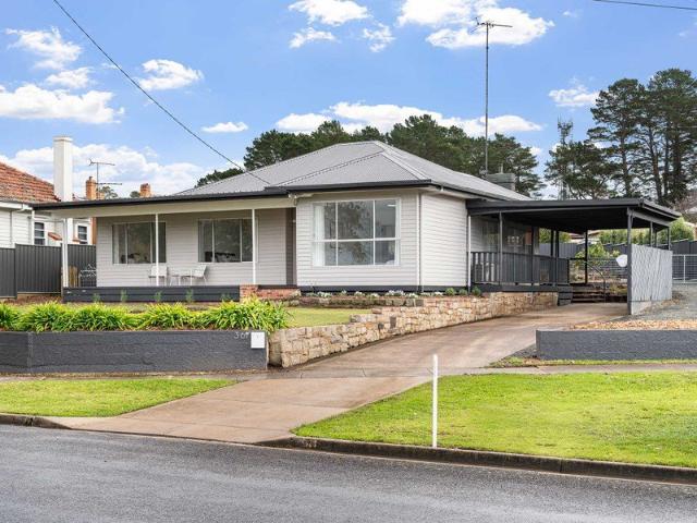 House for sale in Hamilton, Victoria