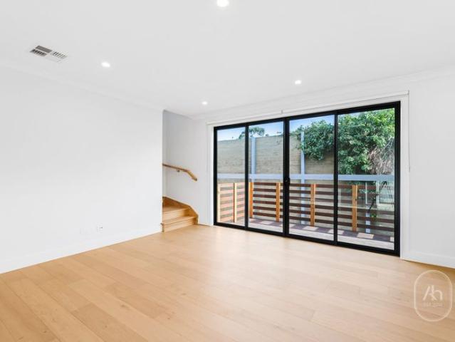 Townhouse for rent in Camerons Creek, Victoria