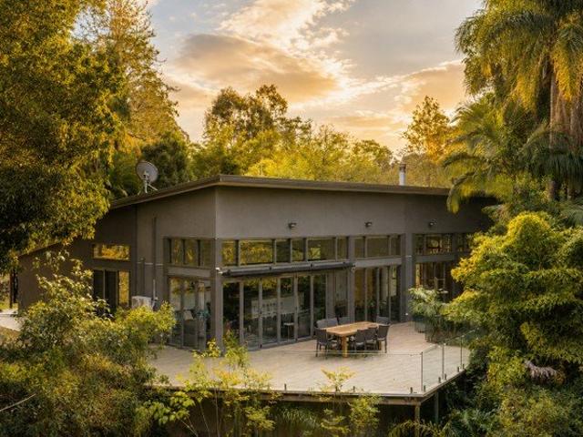 Cottage for sale in Kings Creek, Queensland