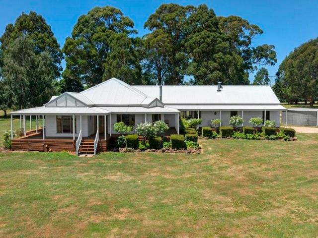 House for sale in Tolmie, Victoria