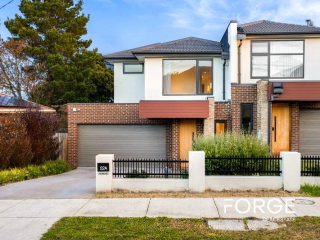 Townhouse for rent in Camerons Creek, Victoria