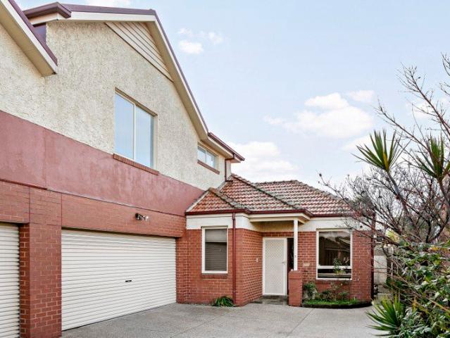 Townhouse for rent in Camerons Creek, Victoria
