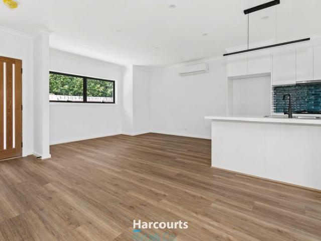 Townhouse for rent in Camerons Creek, Victoria