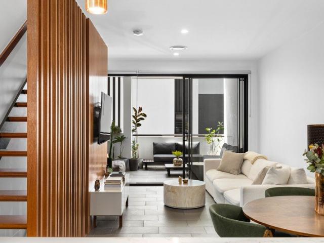 Townhouse for rent in West End, Greater Brisbane
