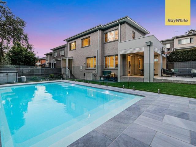 Townhouse for sale in Sydney, New South Wales