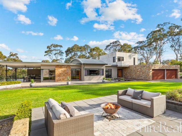 Cottage for sale in Sydney, New South Wales