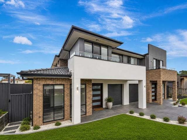 Duplex for rent in Sydney, New South Wales