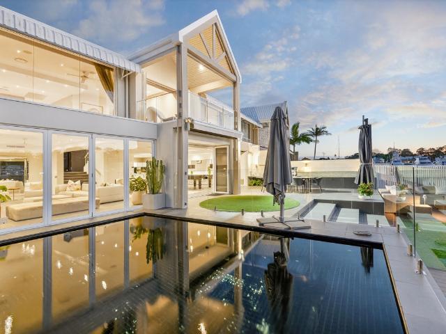 Villa for sale in Fernbrook, Queensland