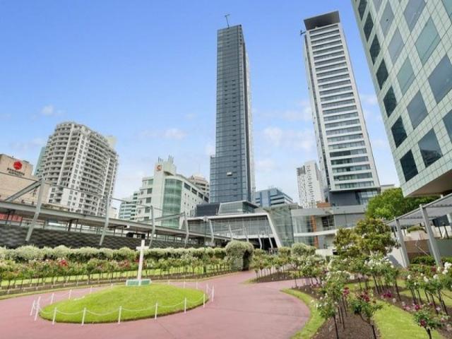 Apartment for rent in Lower North Shore, Sydney