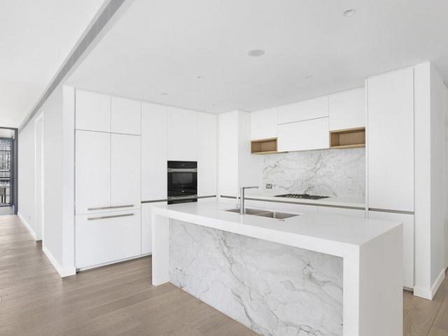 Apartment for rent in The Hungry Mile, Sydney