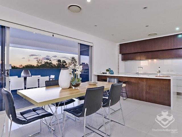 Apartment for rent in Toombul, Queensland