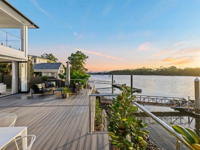 House for sale in Sanctuary Cove House for sale in Sanctuary Cove