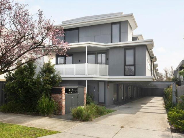 Townhouse for sale in Camerons Creek, Victoria