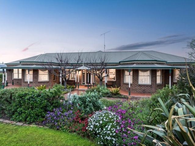 House for sale in Leopold, Victoria