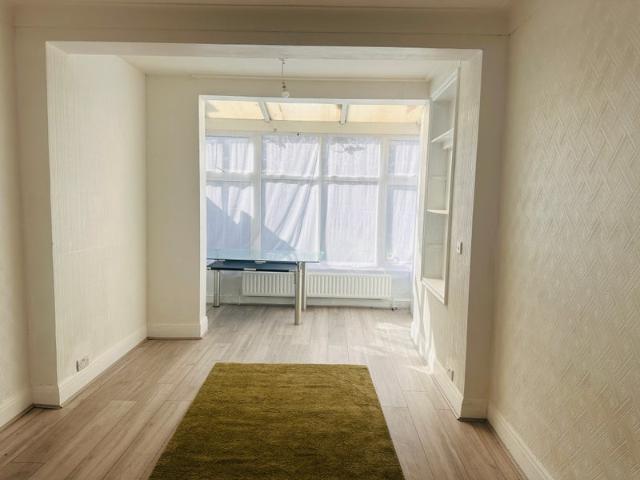 House for rent in Chadwell Heath, Isle Of Man