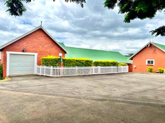 Townhouse for sale in Umgungundlovu, Kwazulu-natal