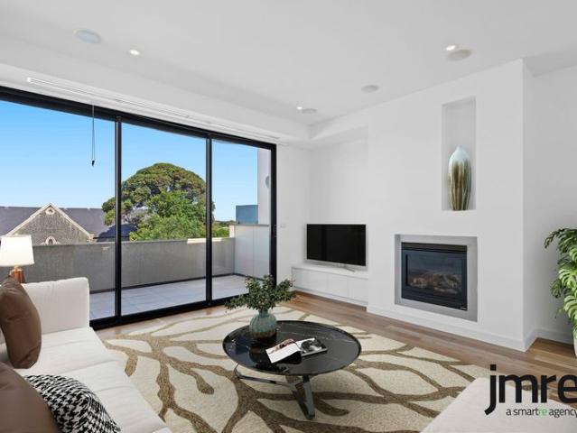 Townhouse for rent in Camerons Creek, Victoria